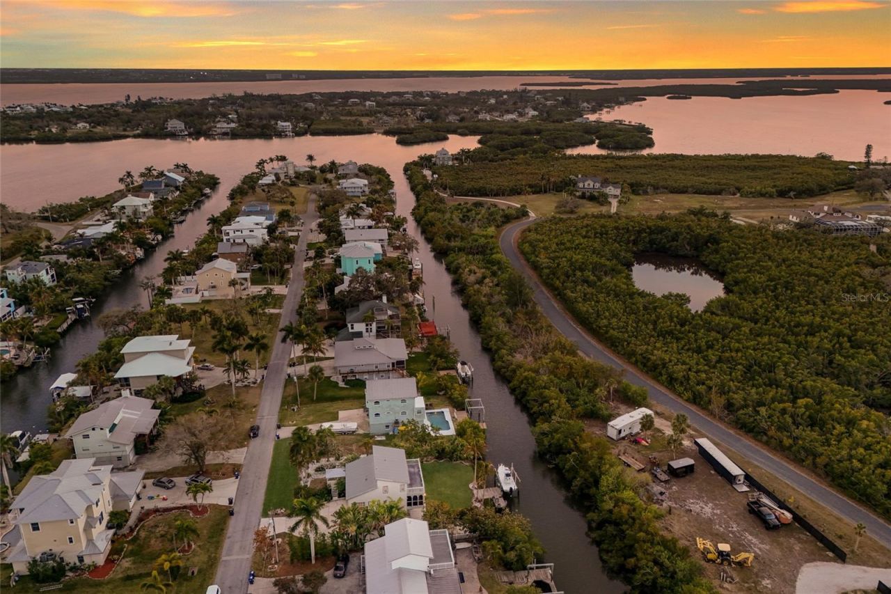 115 Burns Road, Terra Ceia, FL 34250 Photo