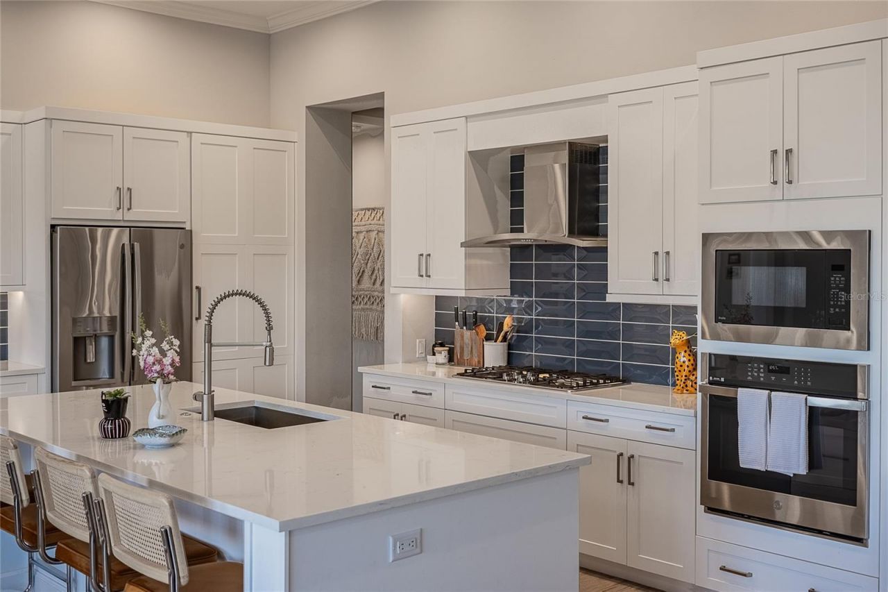 1957 Grasslands Boulevard, Lakeland, FL 33803 Photo