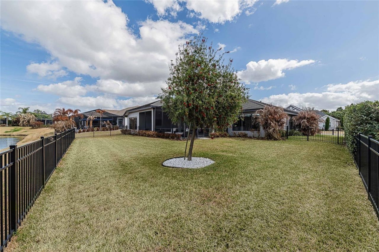 1957 Grasslands Boulevard, Lakeland, FL 33803 Photo