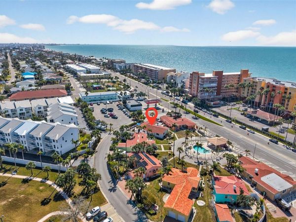 16611 GULF BOULEVARD, NORTH REDINGTON BEACH, FL 33708