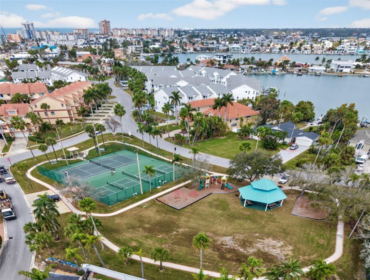 16611 Gulf Boulevard, North Redington Beach, FL 33708 Photo