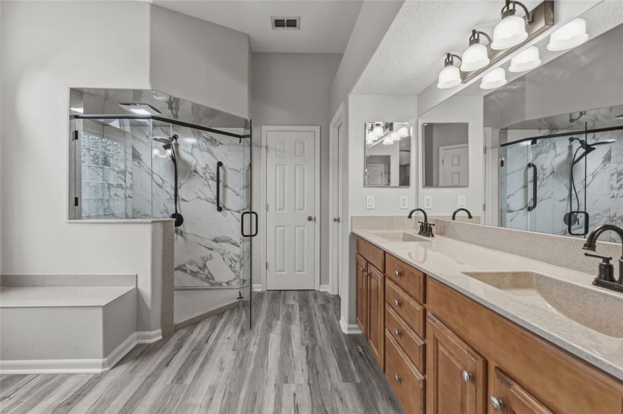 8664 Derry Drive, Jacksonville, FL 32244 Photo