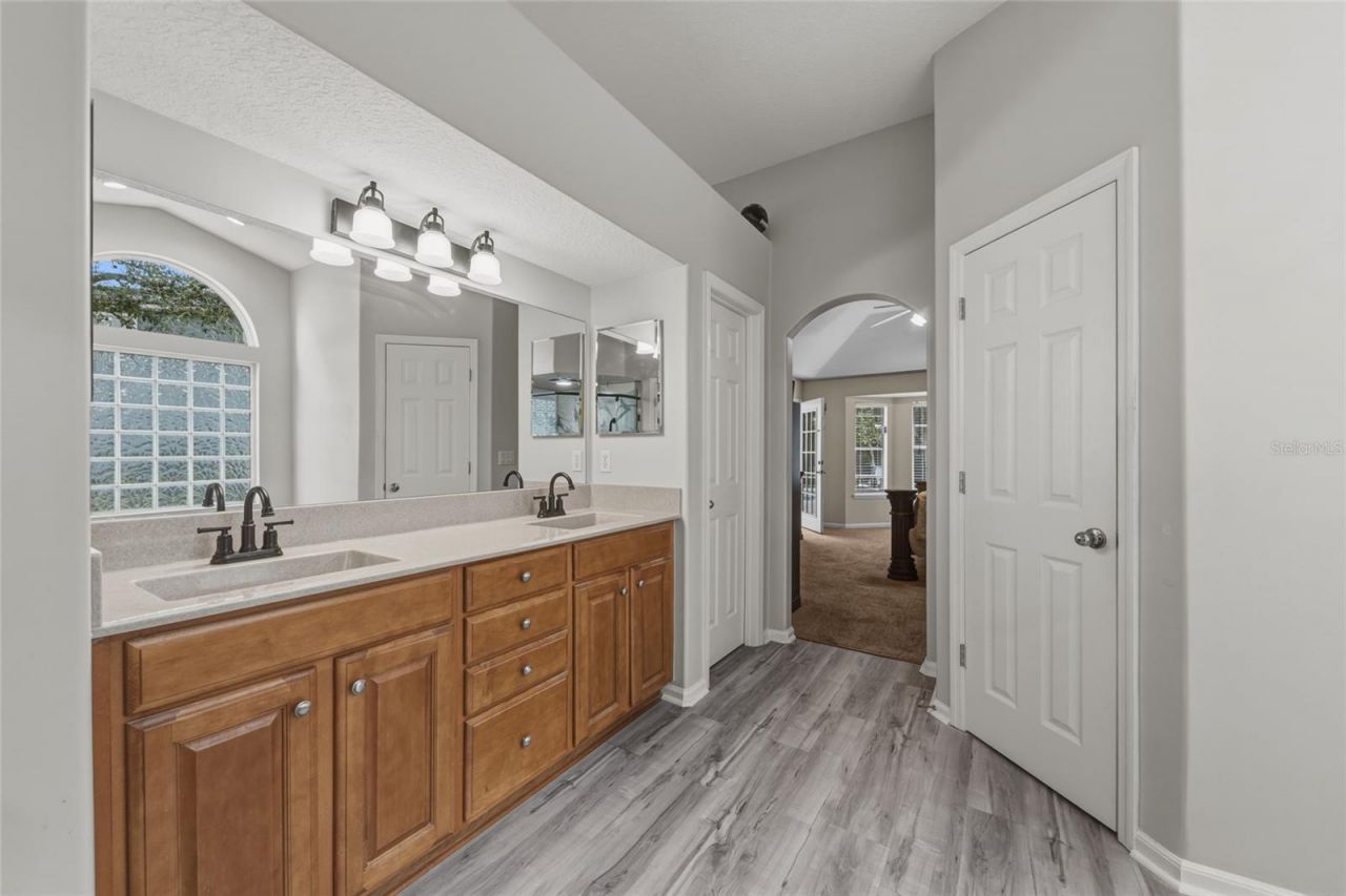 8664 Derry Drive, Jacksonville, FL 32244 Photo