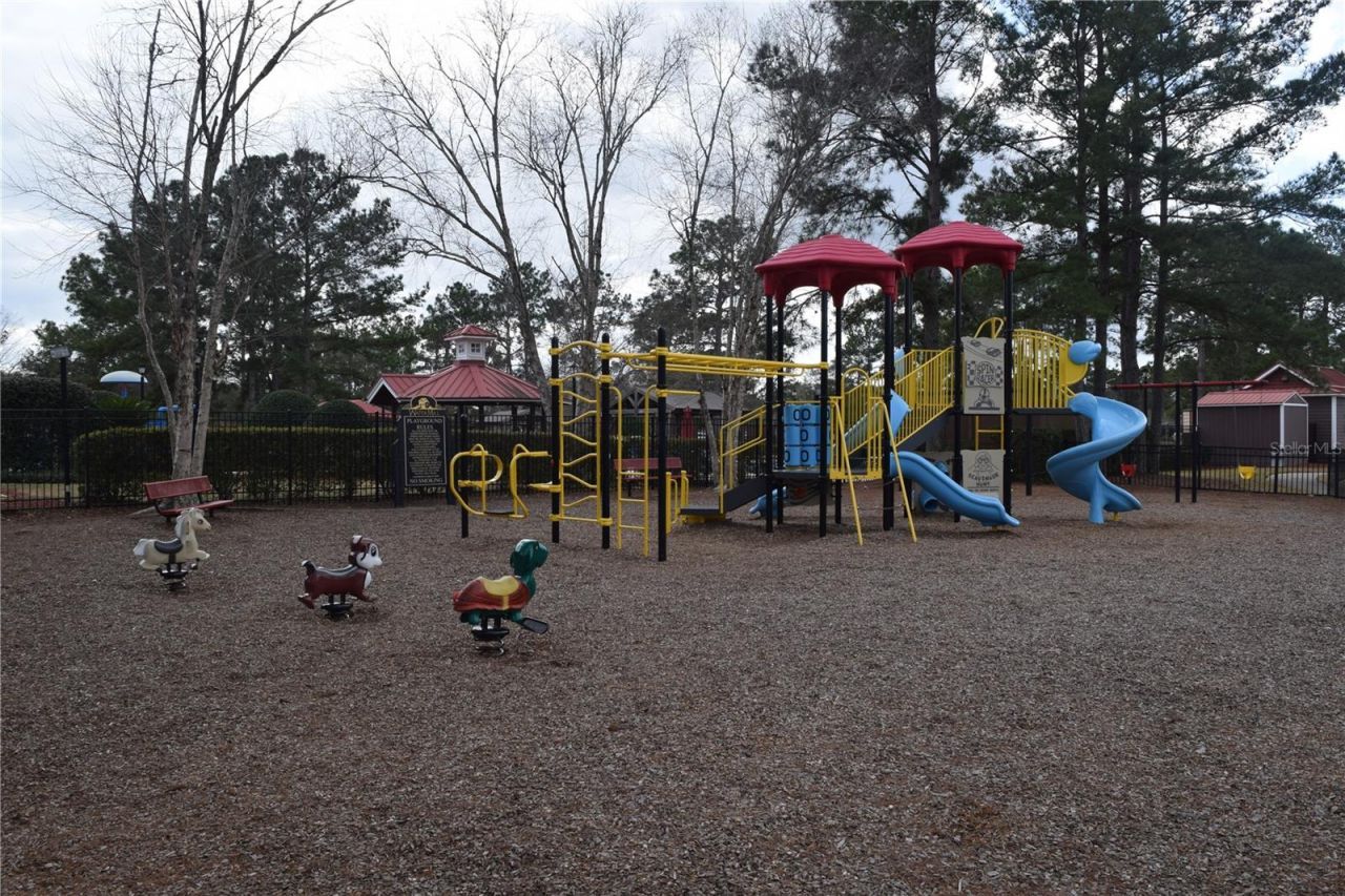 8664 Derry Drive, Jacksonville, FL 32244 Photo