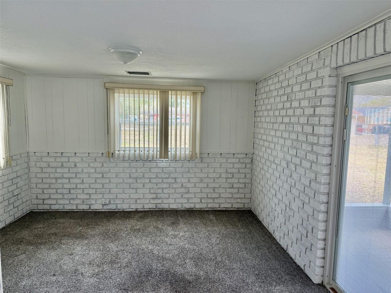 630 N Forsyth Road, Orlando, FL 32807 Photo