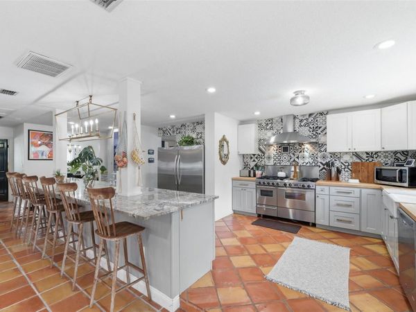 240 OLIVE STREET, BROOKSVILLE, FL 34601