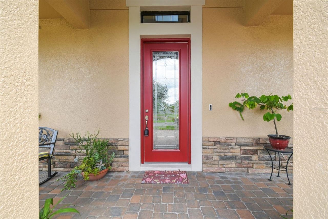 2566 Lake Manor Drive, Land O Lakes, FL 34639 Photo