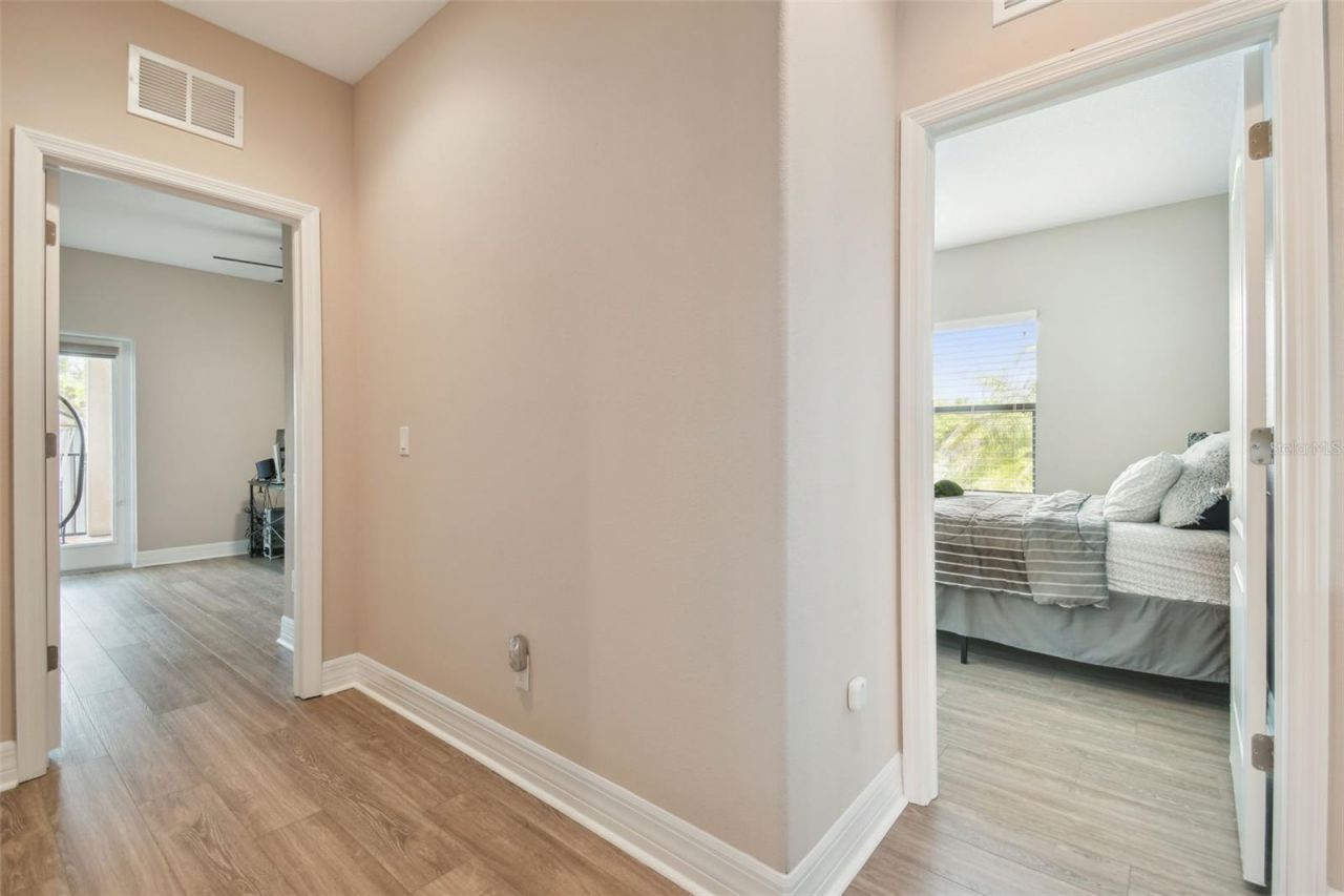 2566 Lake Manor Drive, Land O Lakes, FL 34639 Photo