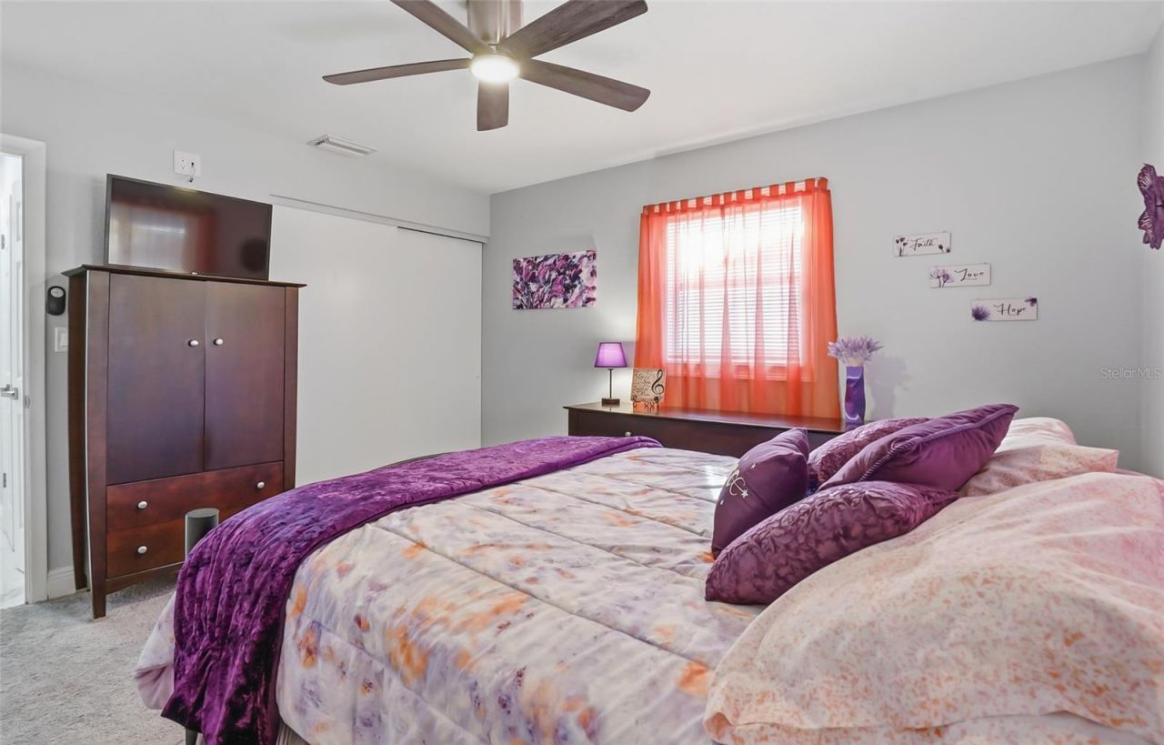 5718 18th Avenue N, Saint Petersburg, FL 33710 Photo