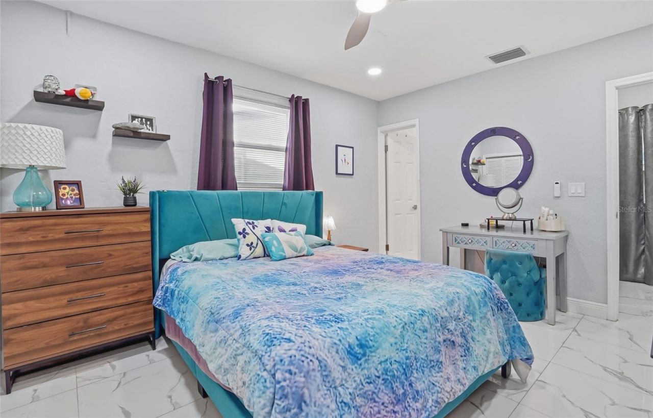 5718 18th Avenue N, Saint Petersburg, FL 33710 Photo