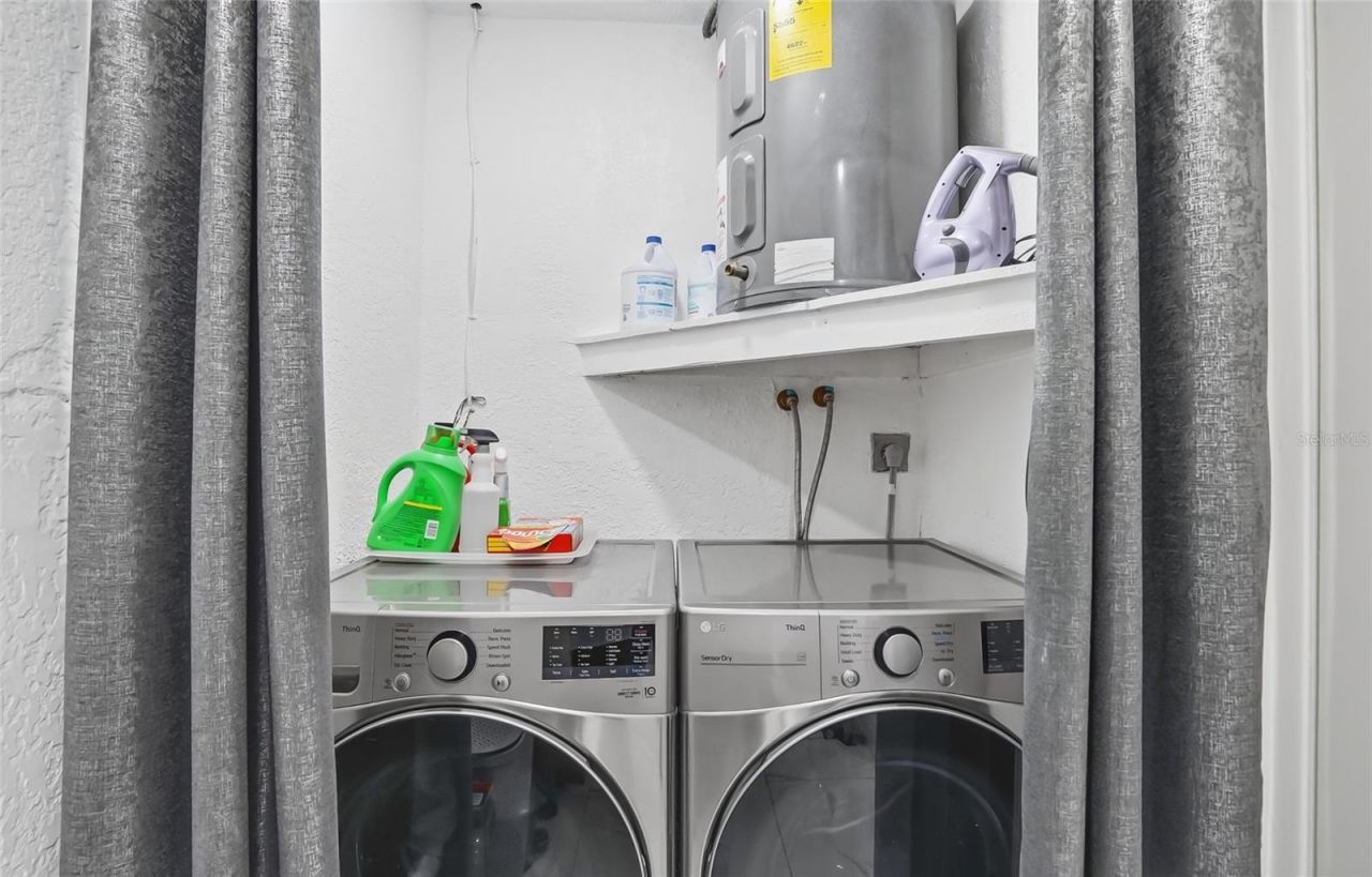 5718 18th Avenue N, Saint Petersburg, FL 33710 Photo