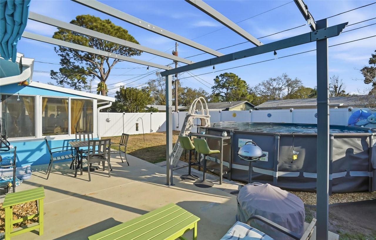 5718 18th Avenue N, Saint Petersburg, FL 33710 Photo