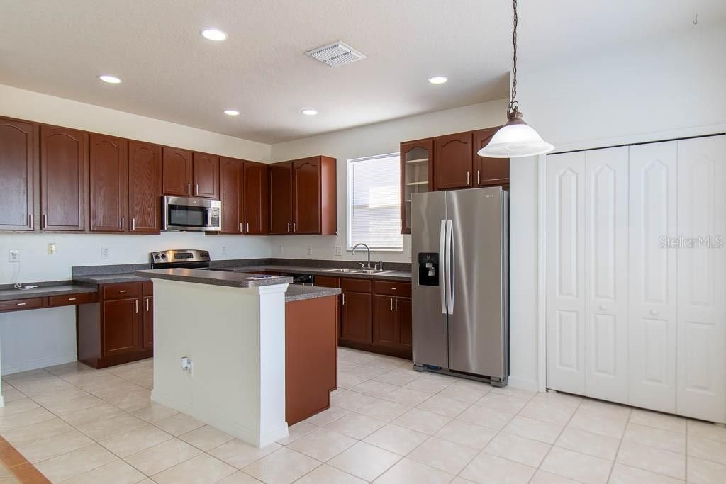 33803 Terragona Drive, Sorrento, FL 32776 Photo