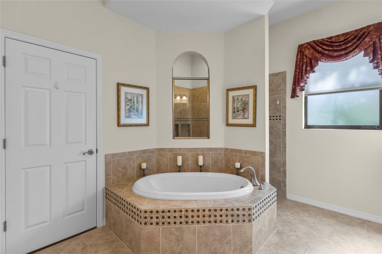 576 Mast Drive, Bradenton, FL 34208 Photo