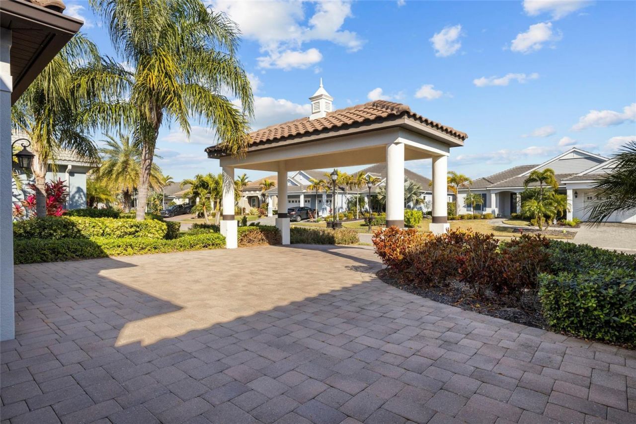 576 Mast Drive, Bradenton, FL 34208 Photo