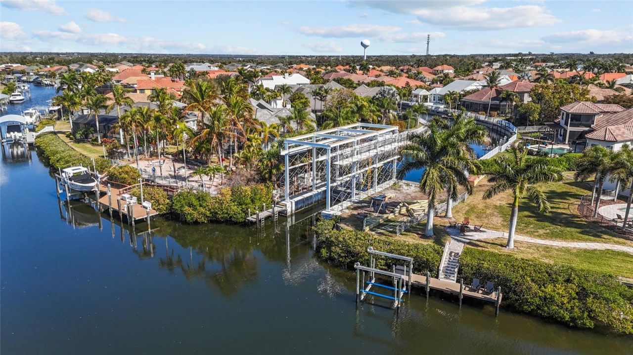 576 Mast Drive, Bradenton, FL 34208 Photo