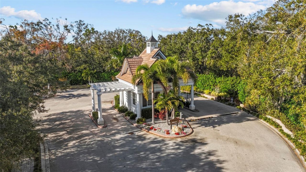 576 Mast Drive, Bradenton, FL 34208 Photo