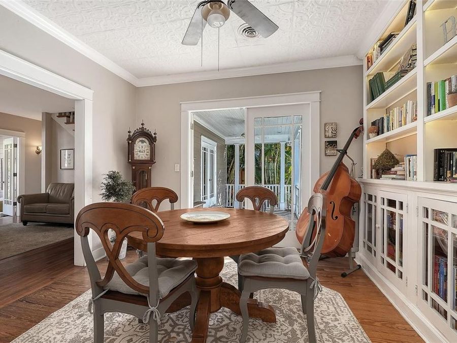 Property Image 11