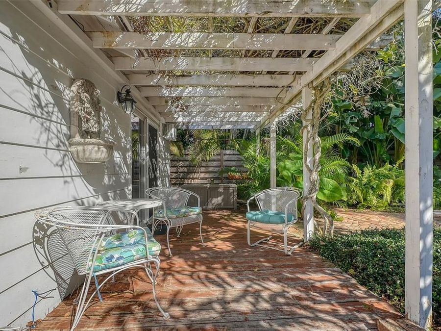 Property Image 38