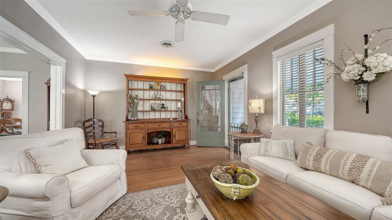 1751 Floyd Street, Sarasota, FL 34239 Photo