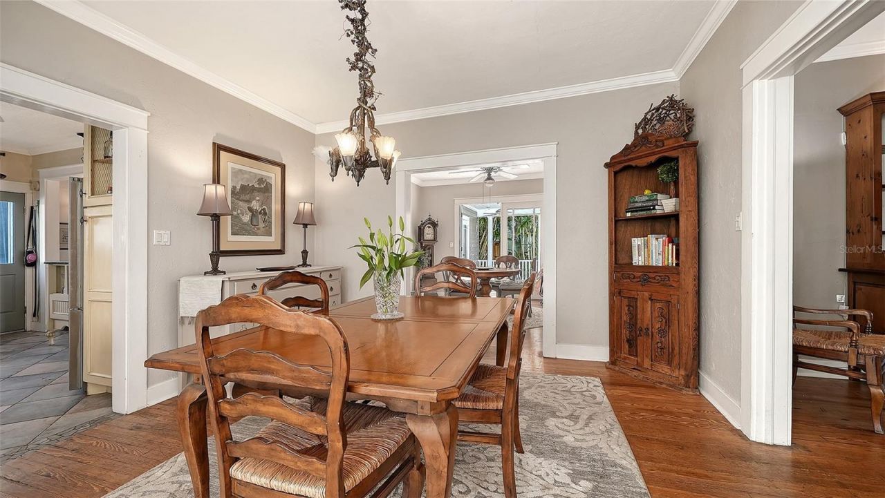 1751 Floyd Street, Sarasota, FL 34239 Photo