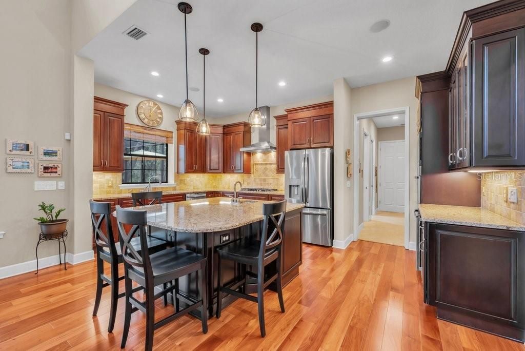 11832 Neal Road, Lithia, FL 33547 Photo