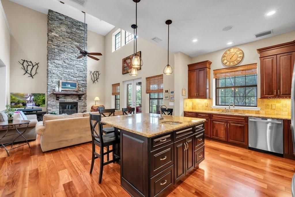 11832 Neal Road, Lithia, FL 33547 Photo