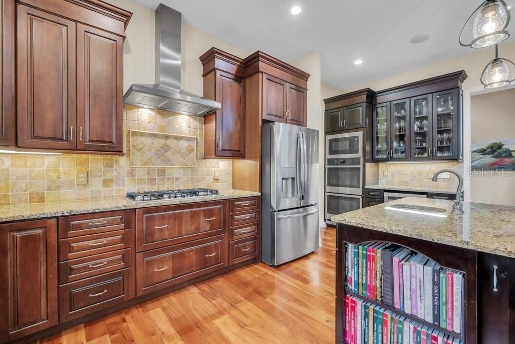 11832 Neal Road, Lithia, FL 33547 Photo