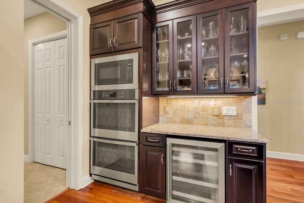 11832 Neal Road, Lithia, FL 33547 Photo