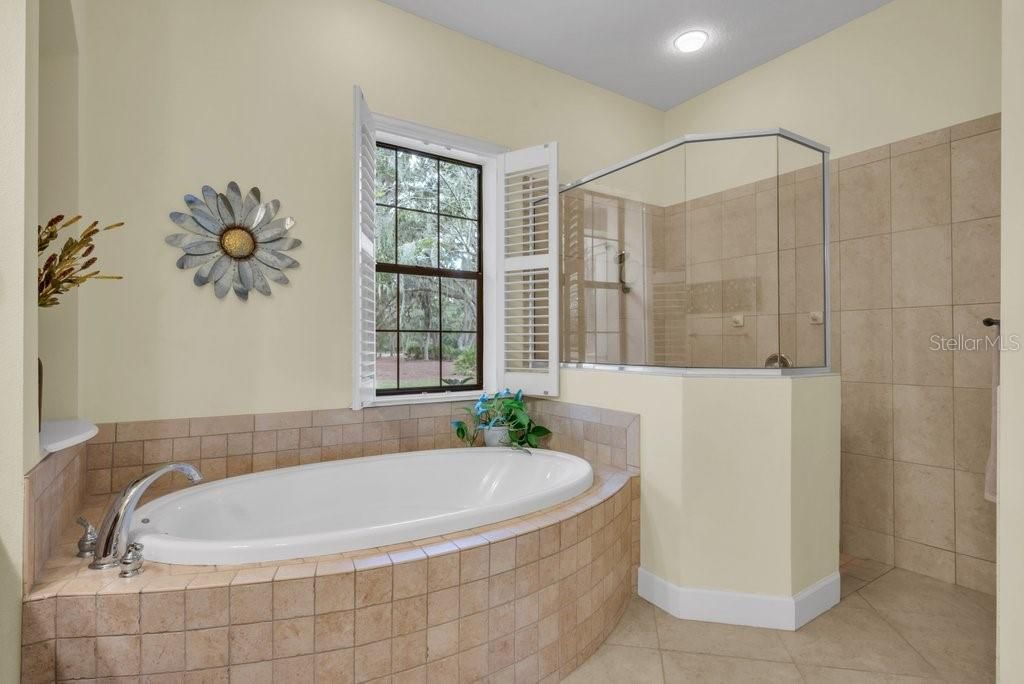 11832 Neal Road, Lithia, FL 33547 Photo