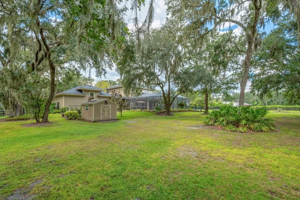 11832 Neal Road, Lithia, FL 33547 Photo