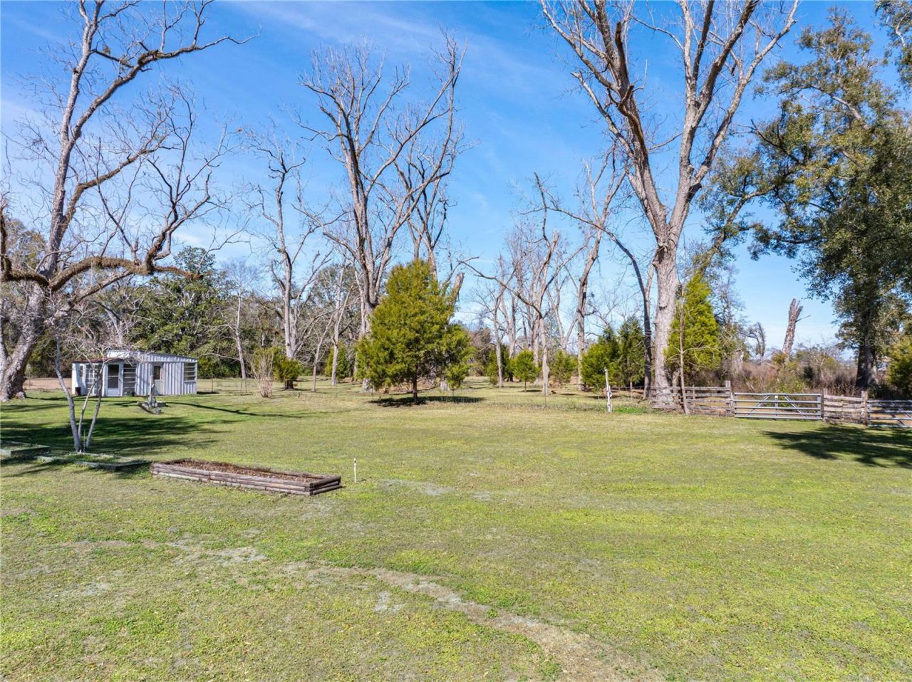 11085 E Us Highway 90, Lee, FL 32059 Photo