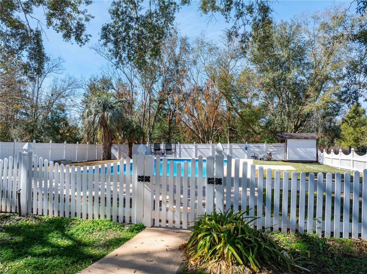 11085 E Us Highway 90, Lee, FL 32059 Photo