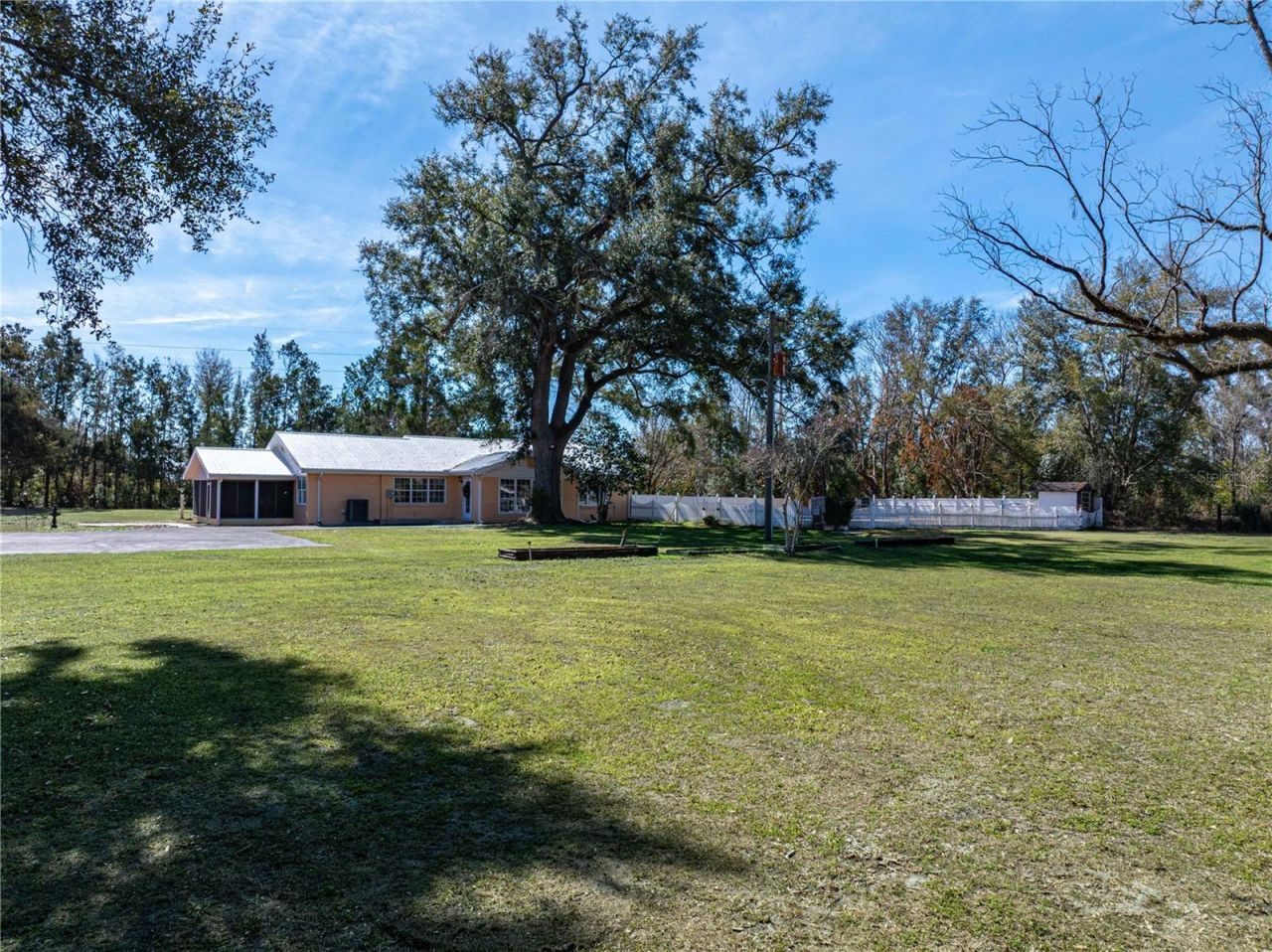 11085 E Us Highway 90, Lee, FL 32059 Photo