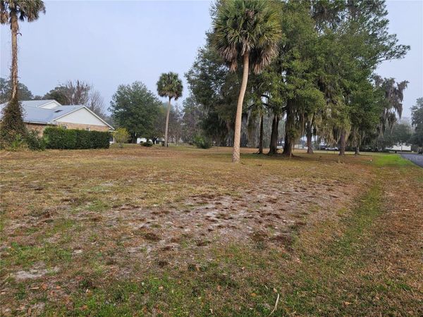 000 MOUNT ROYAL AVENUE, CRESCENT CITY, FL 32112