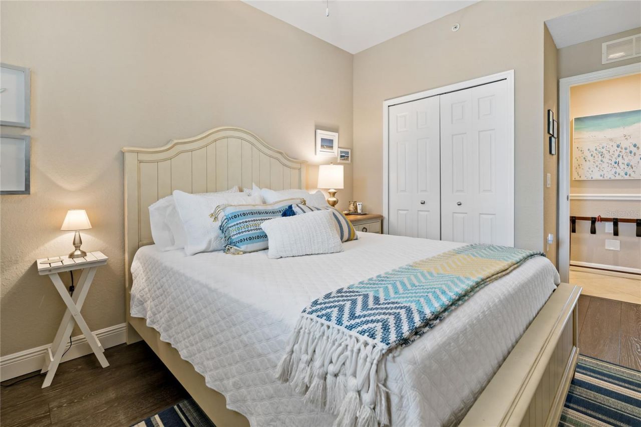 7015 River Hammock Drive, Unit 306, Bradenton, FL 34212 Photo