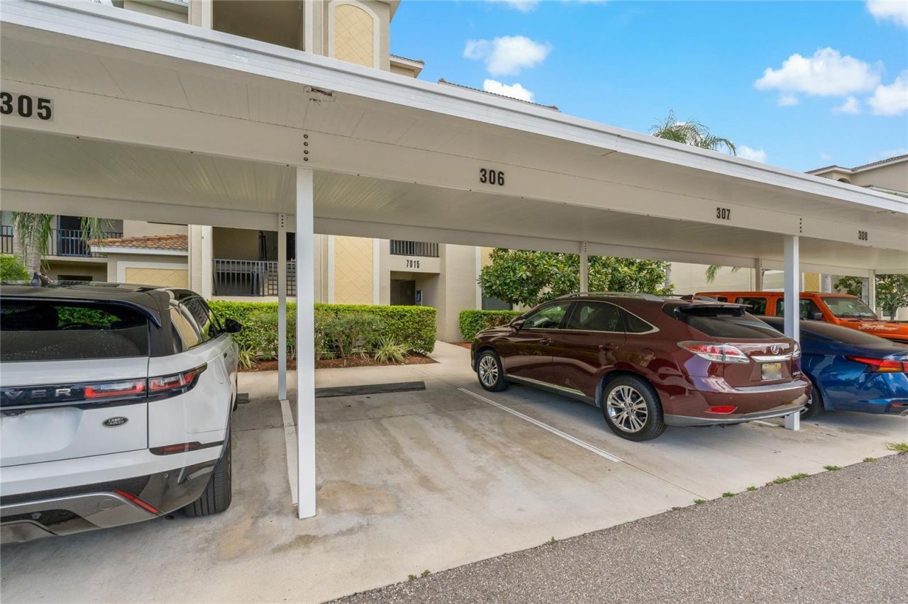 7015 River Hammock Drive, Unit 306, Bradenton, FL 34212 Photo