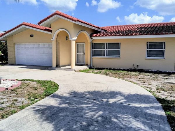 3001 GULF BOULEVARD, BELLEAIR BEACH, FL 33786