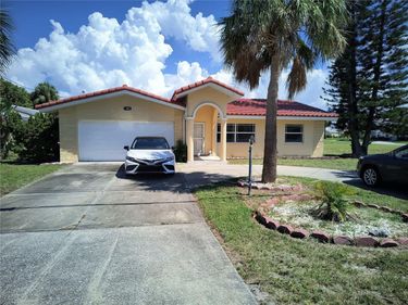 3001 GULF BOULEVARD, BELLEAIR BEACH, FL 33786