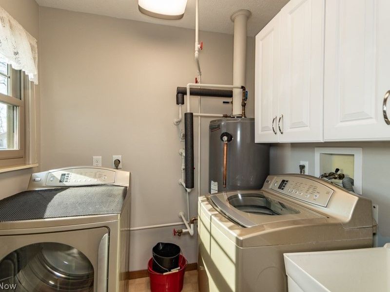 340 Parkway Boulevard, Madison, OH 44057 Photo 13