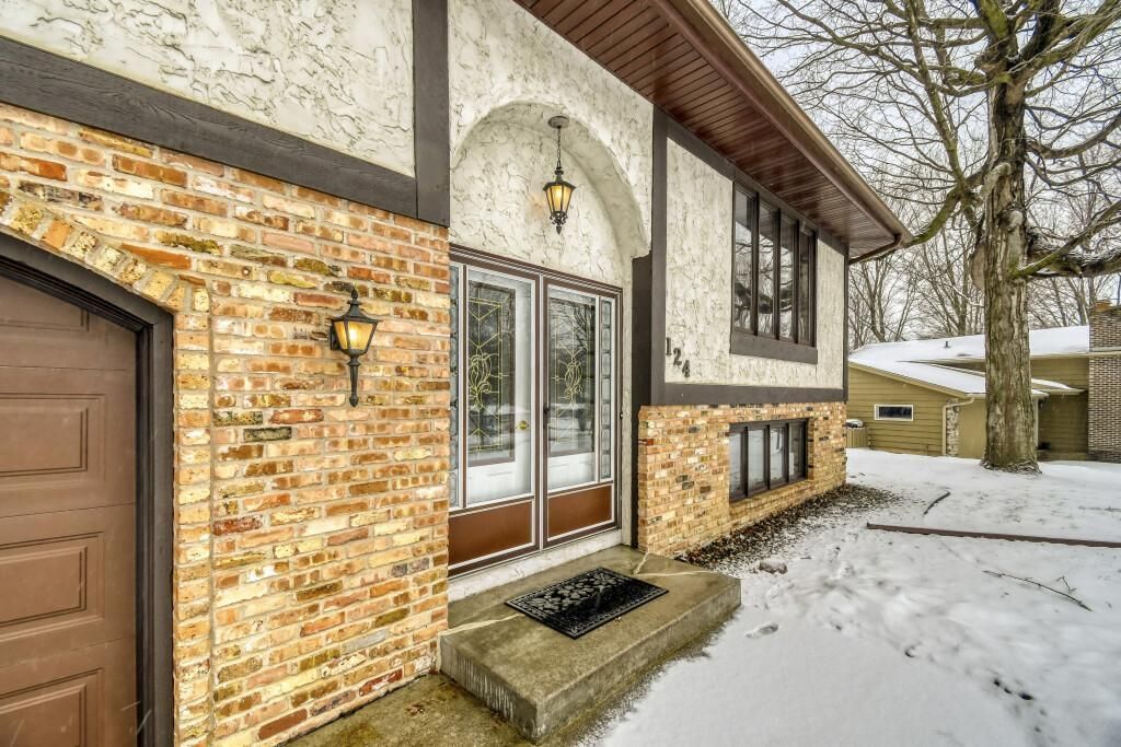 124 Oak Ridge Drive, Delano, MN 55328 Main Photo