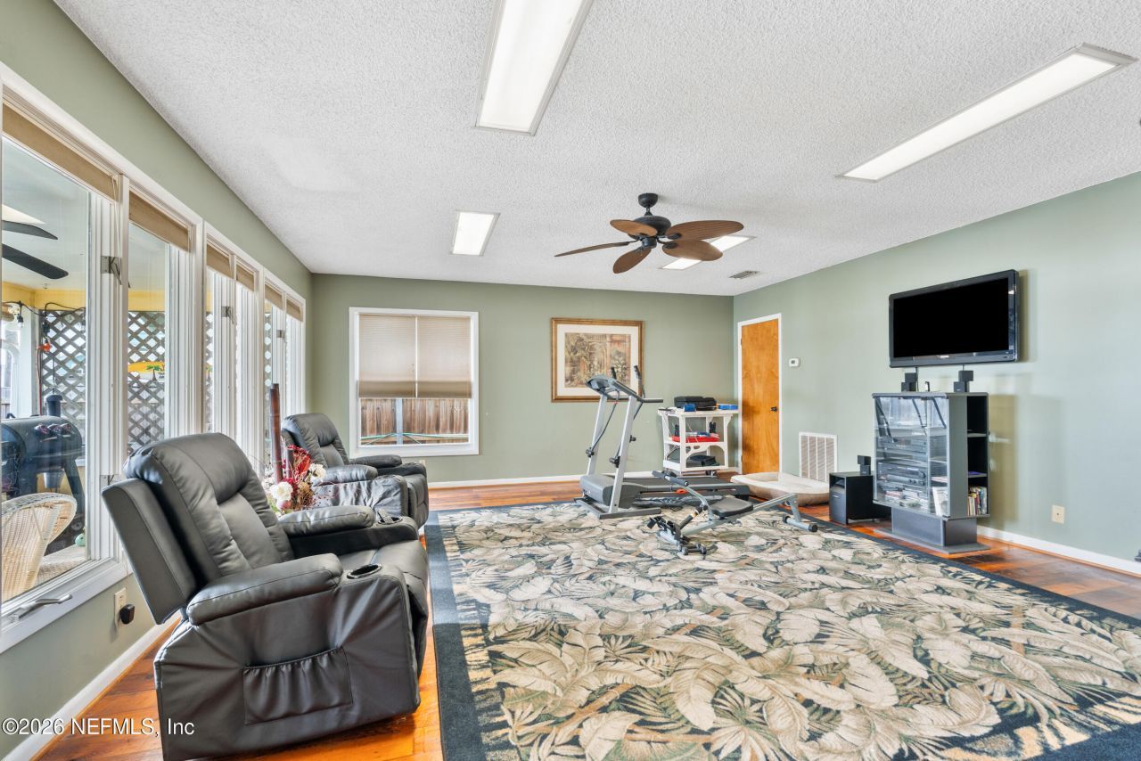 5992 Heckscher Drive, Jacksonville, FL 32226 Photo