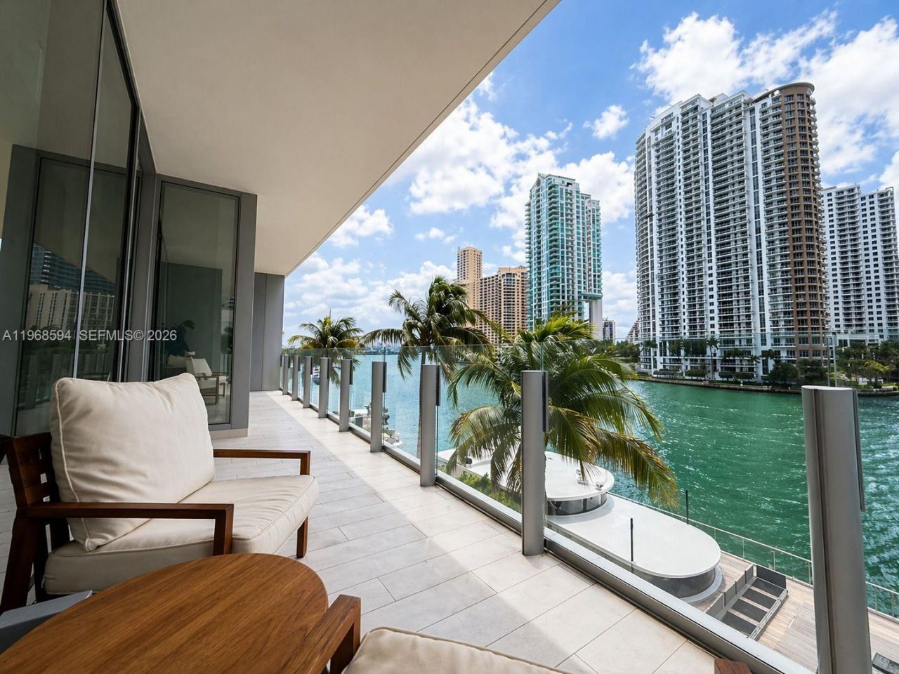 300 Biscayne Blvd Way, Unit 303, Miami, FL 33131 Photo