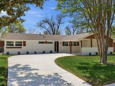 3616 Woodleigh Drive, Dallas, TX 75229