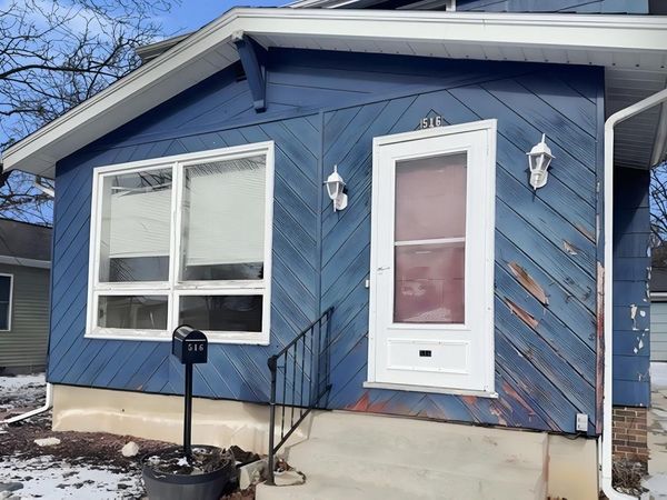 516 McColm STREET, Plymouth, WI 53073