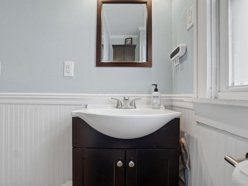 236 E Welch Avenue, Columbus, OH 43207 Photo 35