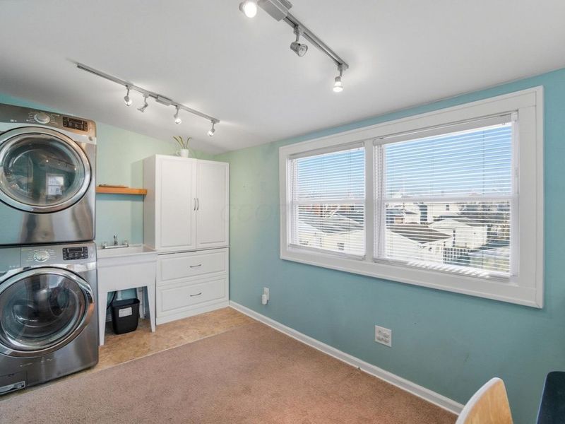 236 E Welch Avenue, Columbus, OH 43207 Photo 43