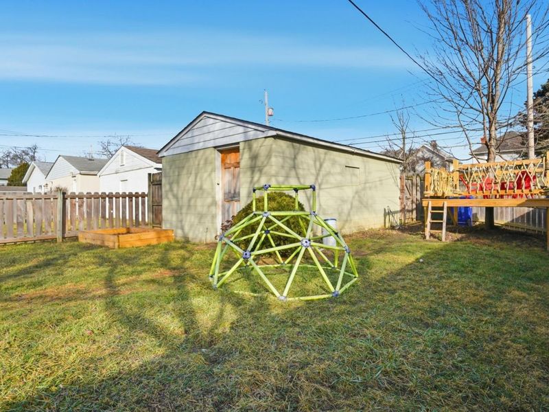 236 E Welch Avenue, Columbus, OH 43207 Photo 58