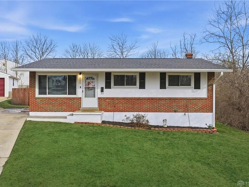 8608 Dundalk Court, Deer Park, OH 45236 Photo 1