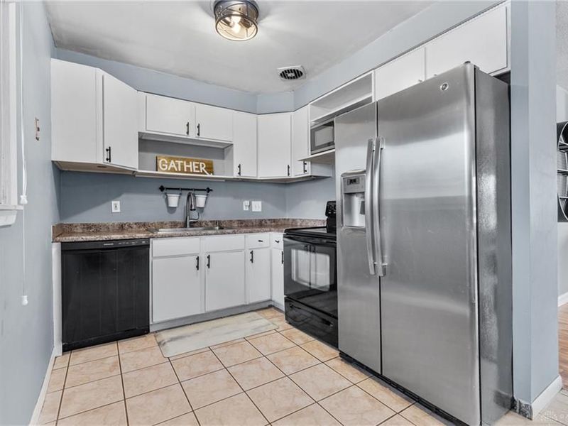 8608 Dundalk Court, Deer Park, OH 45236 Photo 15